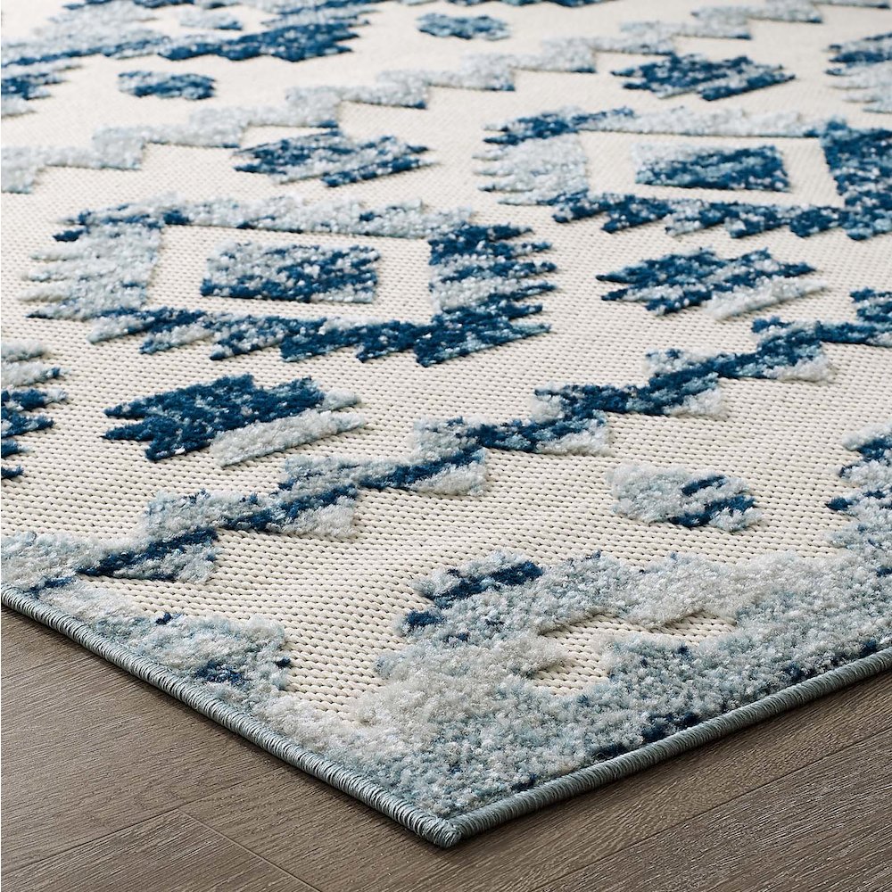 Reflect Takara Abstract Diamond Moroccan Trellis 5x8 Indoor and Outdoor Area Rug. Picture 9