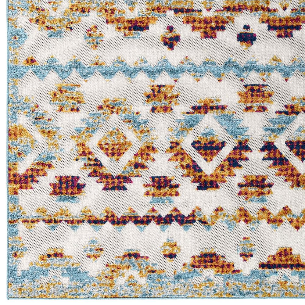 Reflect Takara Abstract Diamond Moroccan Trellis 5x8 Indoor and Outdoor Area Rug. Picture 2