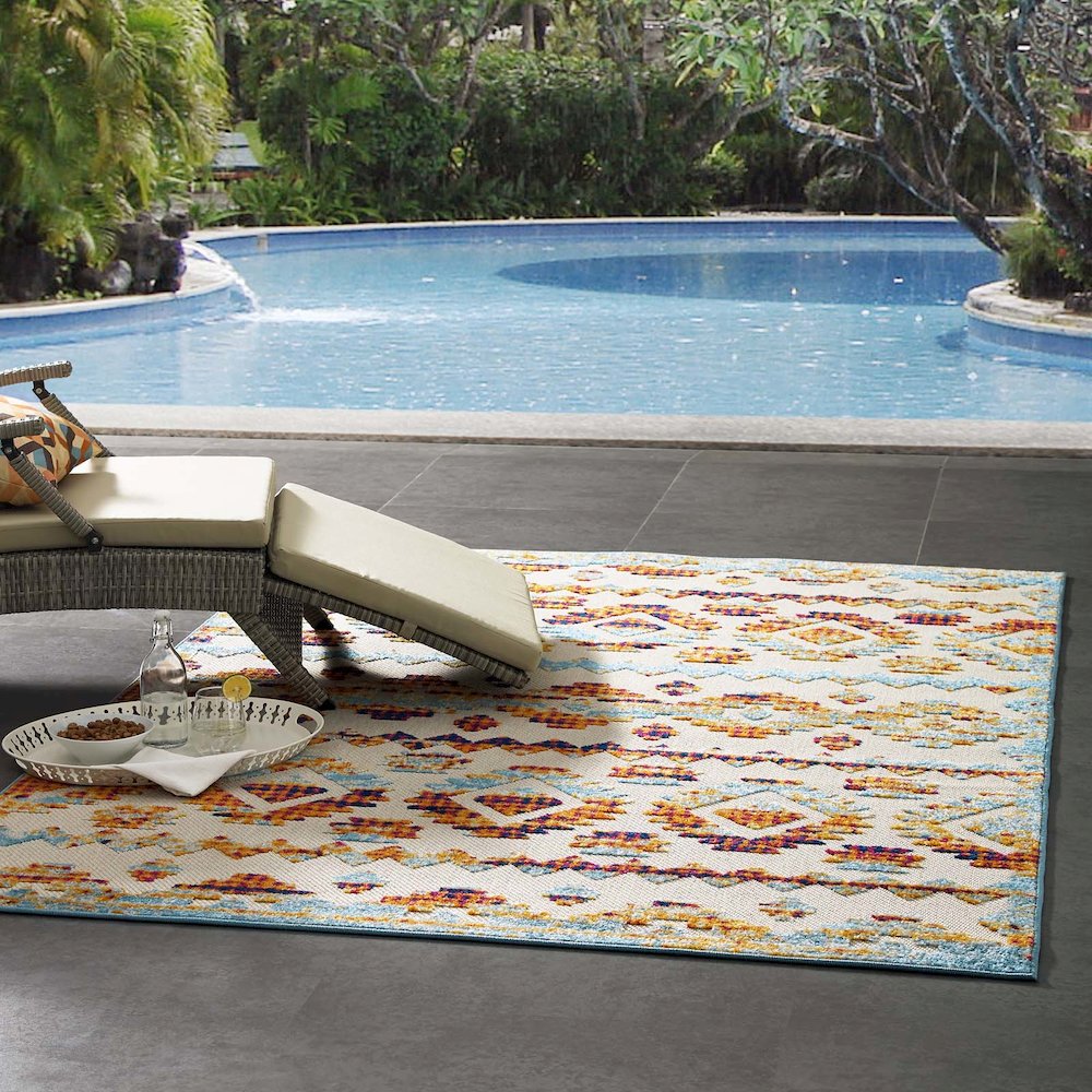 Reflect Takara Abstract Diamond Moroccan Trellis 5x8 Indoor and Outdoor Area Rug. Picture 6