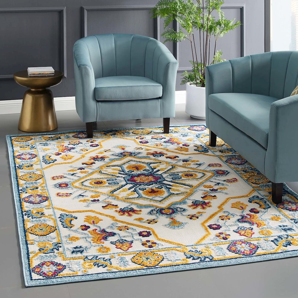Freesia Distressed Floral Vintage Medallion 5x8 Indoor and Outdoor Area Rug. Picture 6