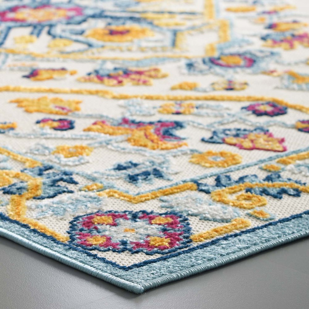 Freesia Distressed Floral Vintage Medallion 5x8 Indoor and Outdoor Area Rug. Picture 8