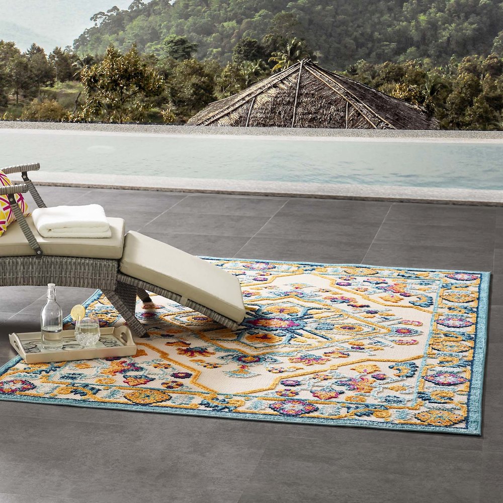 Freesia Distressed Floral Vintage Medallion 5x8 Indoor and Outdoor Area Rug. Picture 5