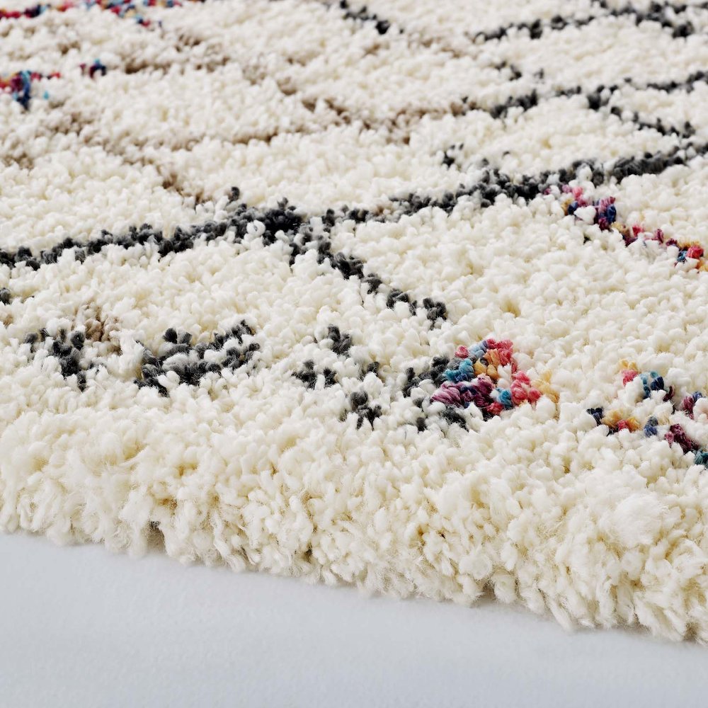 Skadi Rainbow Diamond Shag Area Rug. Picture 9
