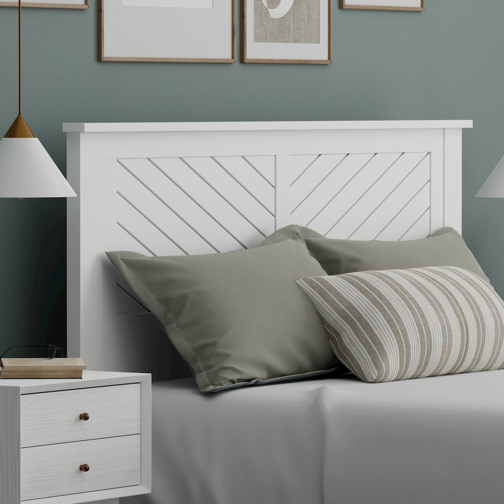 Corbie Solid Wood Queen Headboard with Chamfer. Picture 6
