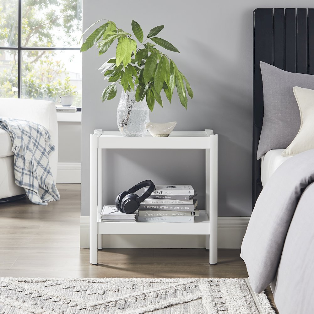 Yukon White Nightstand. Picture 2