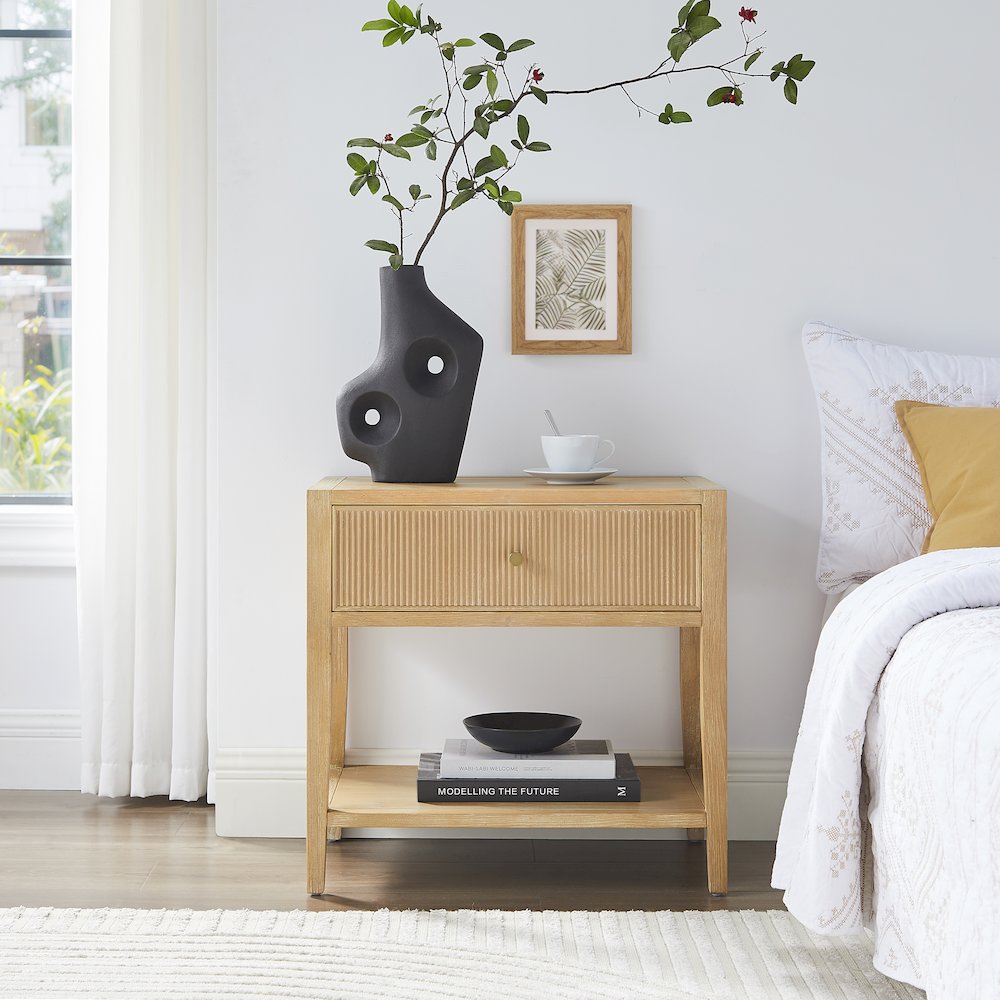 Flores Natural 1-drawer Nightstand. Picture 2