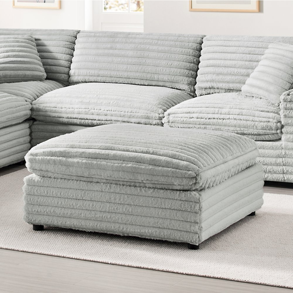Julia Ottoman. Picture 2