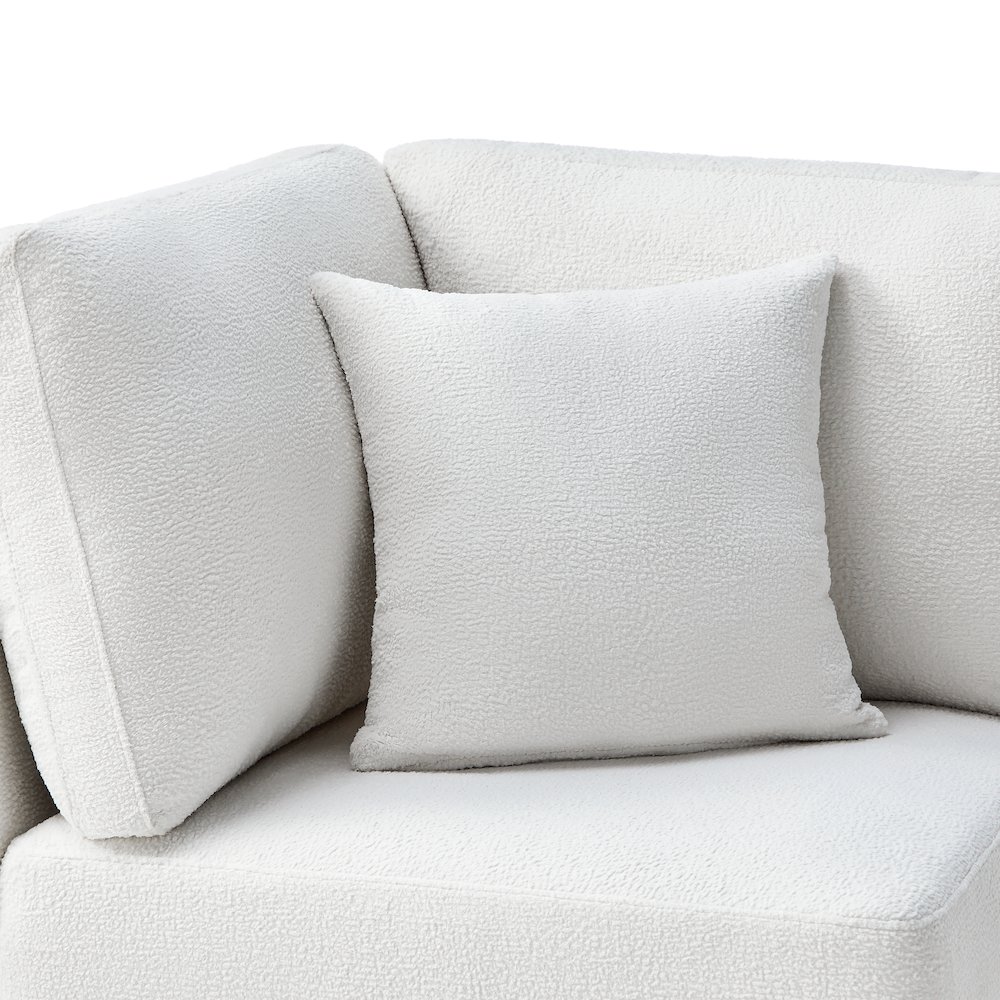 Chandler 5-PC Sectional. Picture 13