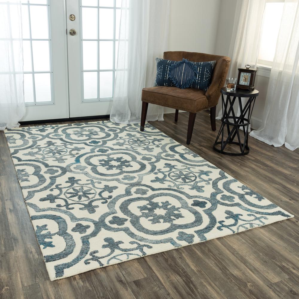9' x 12' Hand-Tufted Rectangle Rug. Picture 6
