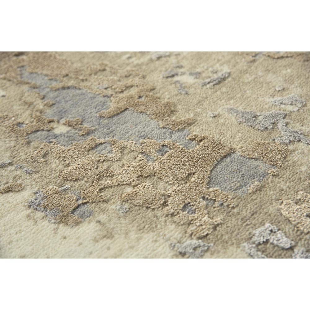 10' x 13' Hybrid Rectangle Rug. Picture 4