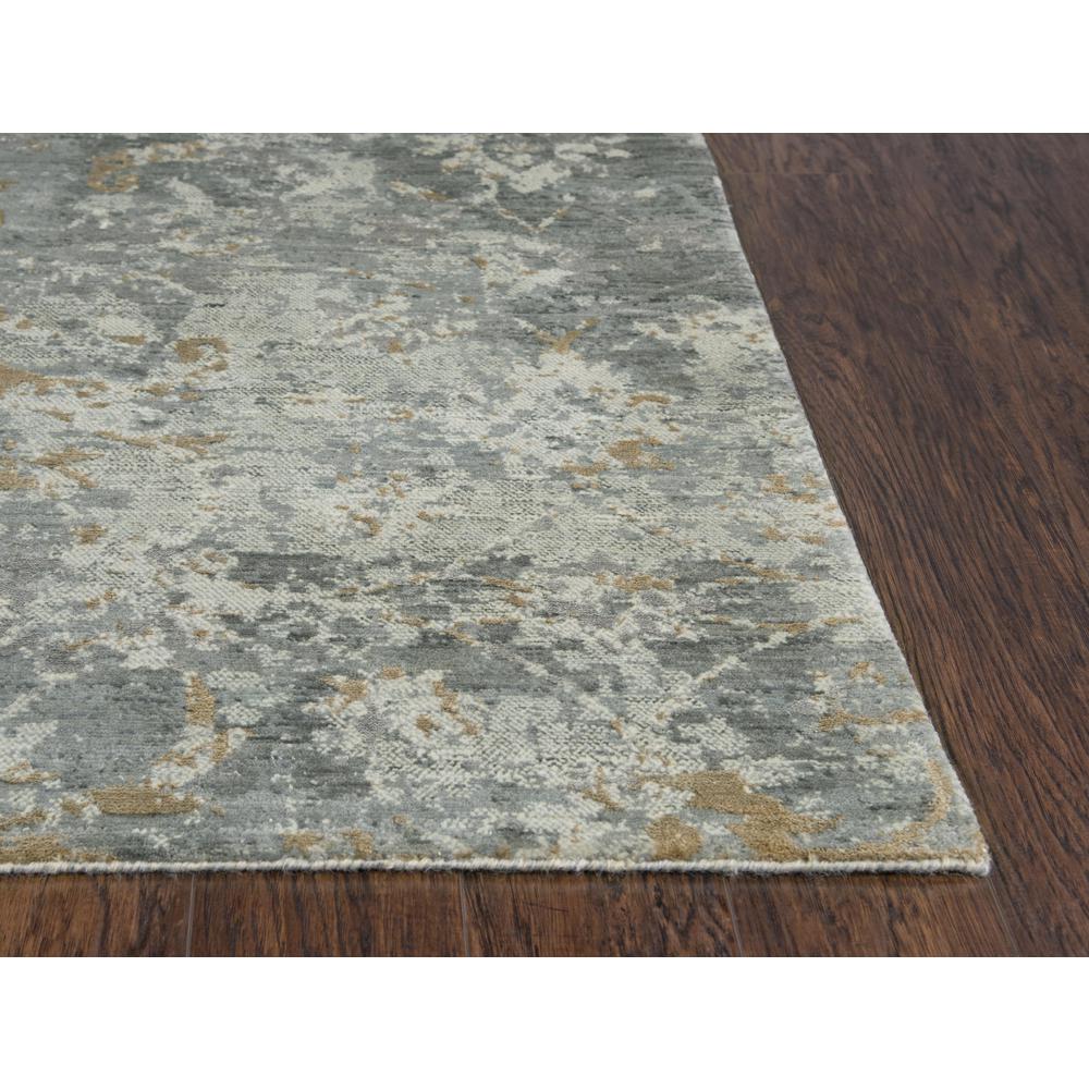 10' x 13' Hybrid Rectangle Rug. Picture 3