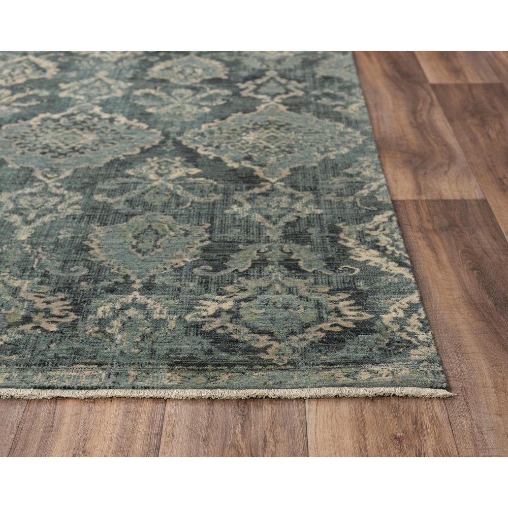 10' x 13' Hybrid Rectangle Rug. Picture 3