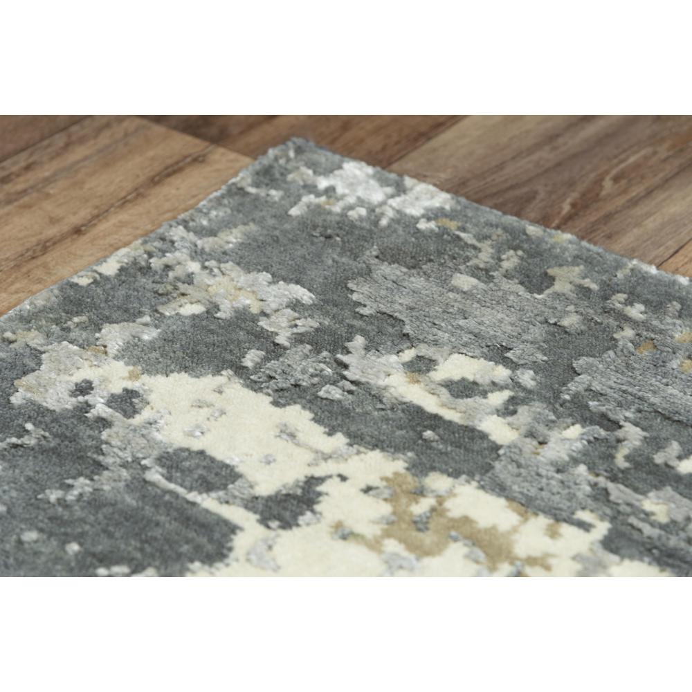 Hand Knotted Cut Pile Wool/ Viscose Rug, 10' x 14'. Picture 5