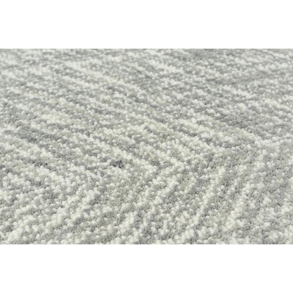 Hand Tufted Cut Pile Wool Rug, 5' x 7'6". Picture 4