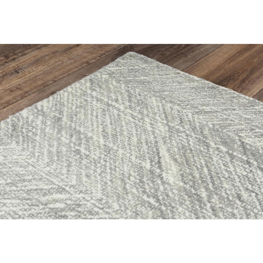 Hand Tufted Cut Pile Wool Rug, 5' x 7'6". Picture 5