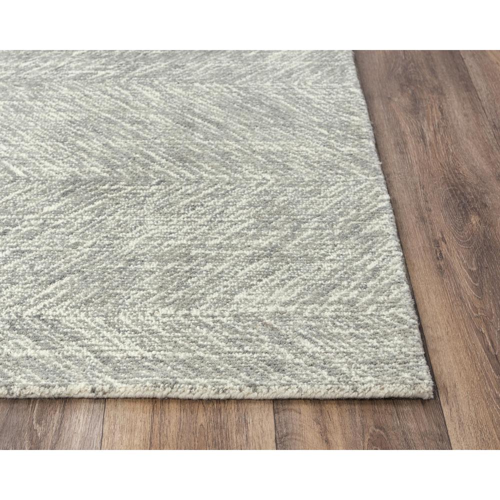Hand Tufted Cut Pile Wool Rug, 5' x 7'6". Picture 3
