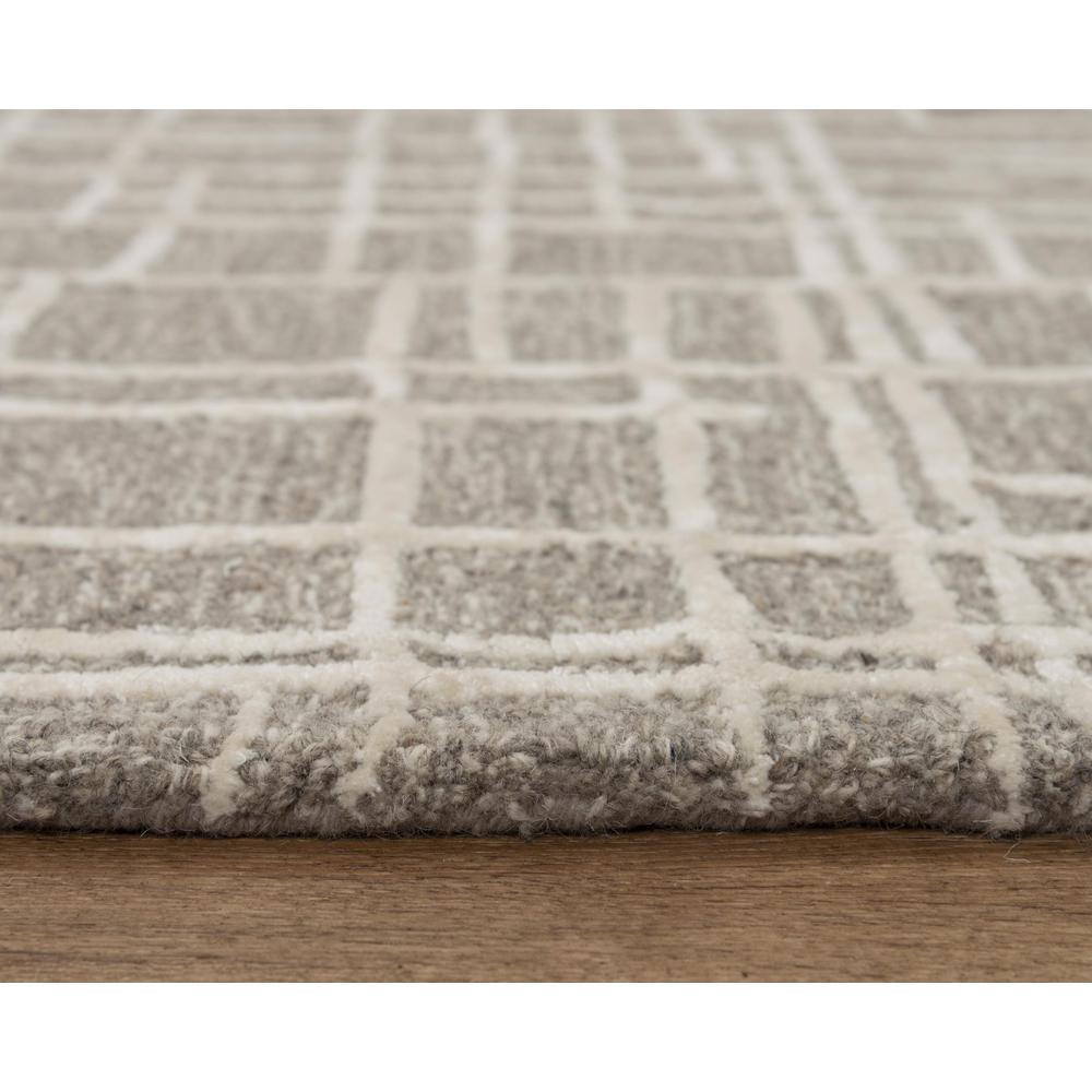 5' x 8' Hand-Tufted Rectangle Rug. Picture 5