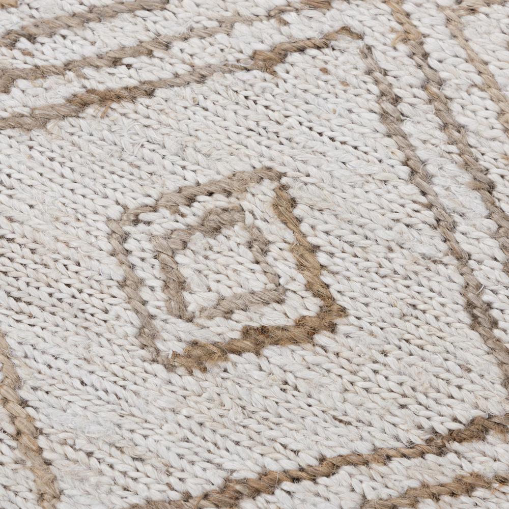 5' x 8' Hand-Woven Rectangle Rug. Picture 3