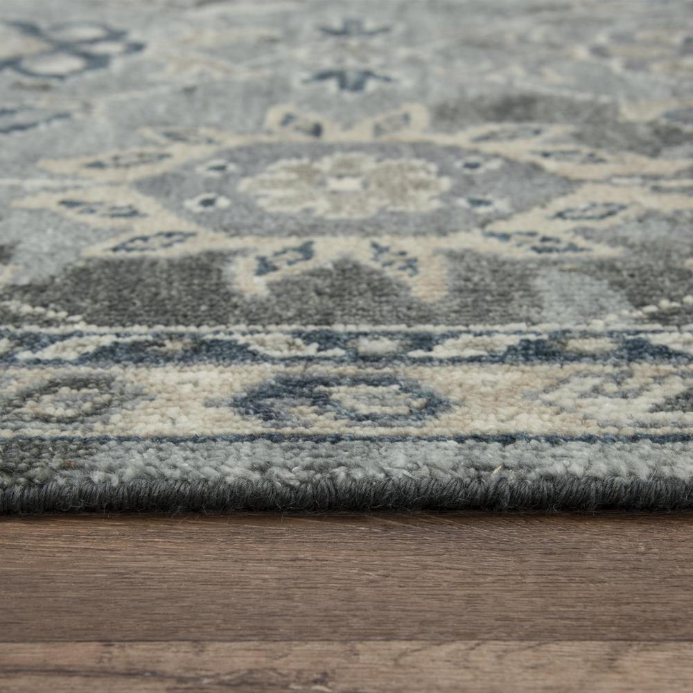 Hand Knotted Cut Pile Hand Spun Wool/ Tencel Rug, 6' x 9'. Picture 6