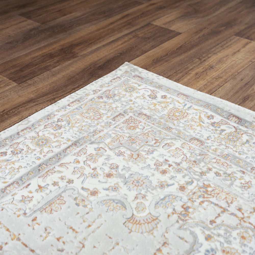 4' x 6' Machine-Made Rectangle Rug. Picture 5
