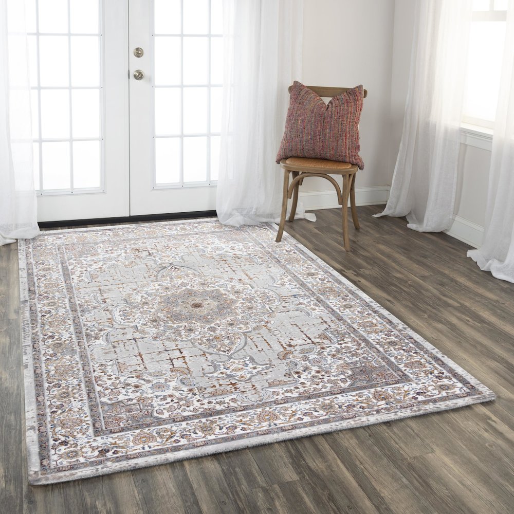 4' x 6' Machine-Made Rectangle Rug. Picture 6