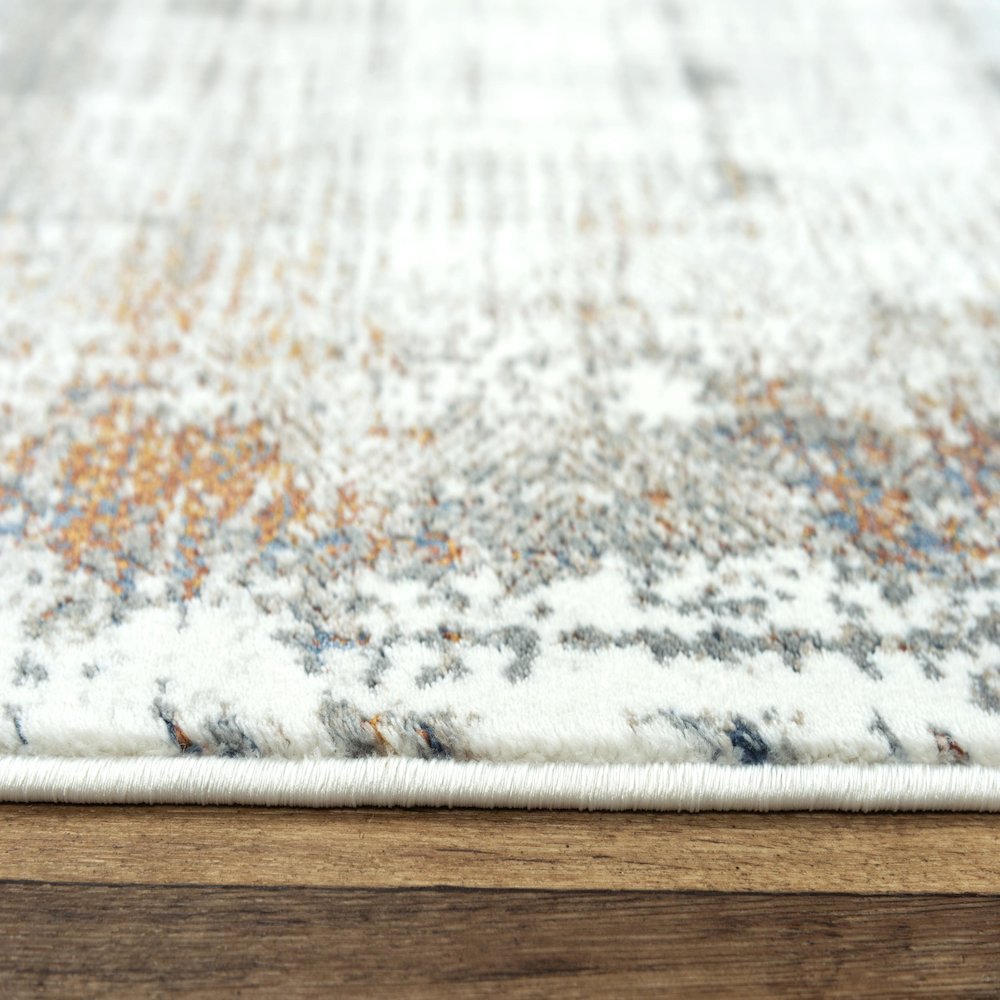 4' x 6' Machine-Made Rectangle Rug. Picture 4