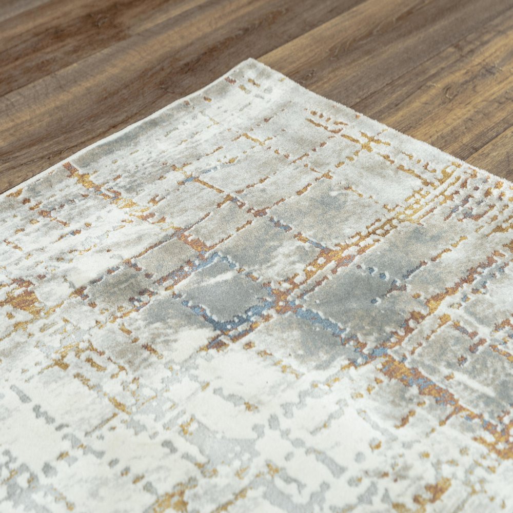 4' x 6' Machine-Made Rectangle Rug. Picture 5