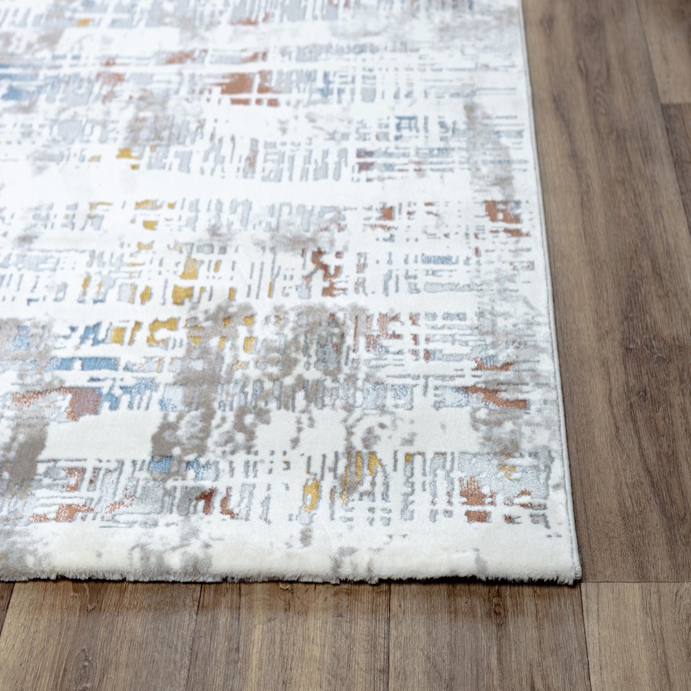 4' x 6' Machine-Made Rectangle Rug. Picture 2