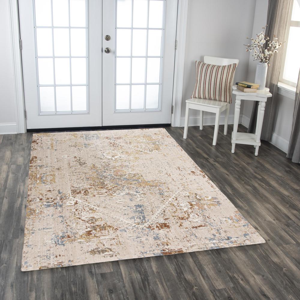 Machine/Hybrid Cut Pile Recycled Polyester Rug, 2'6" x 8'. Picture 2