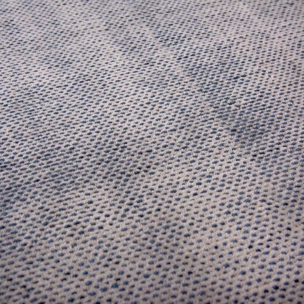 5' x 7'9" Loop Pile Hand Loomed Rug. Picture 5