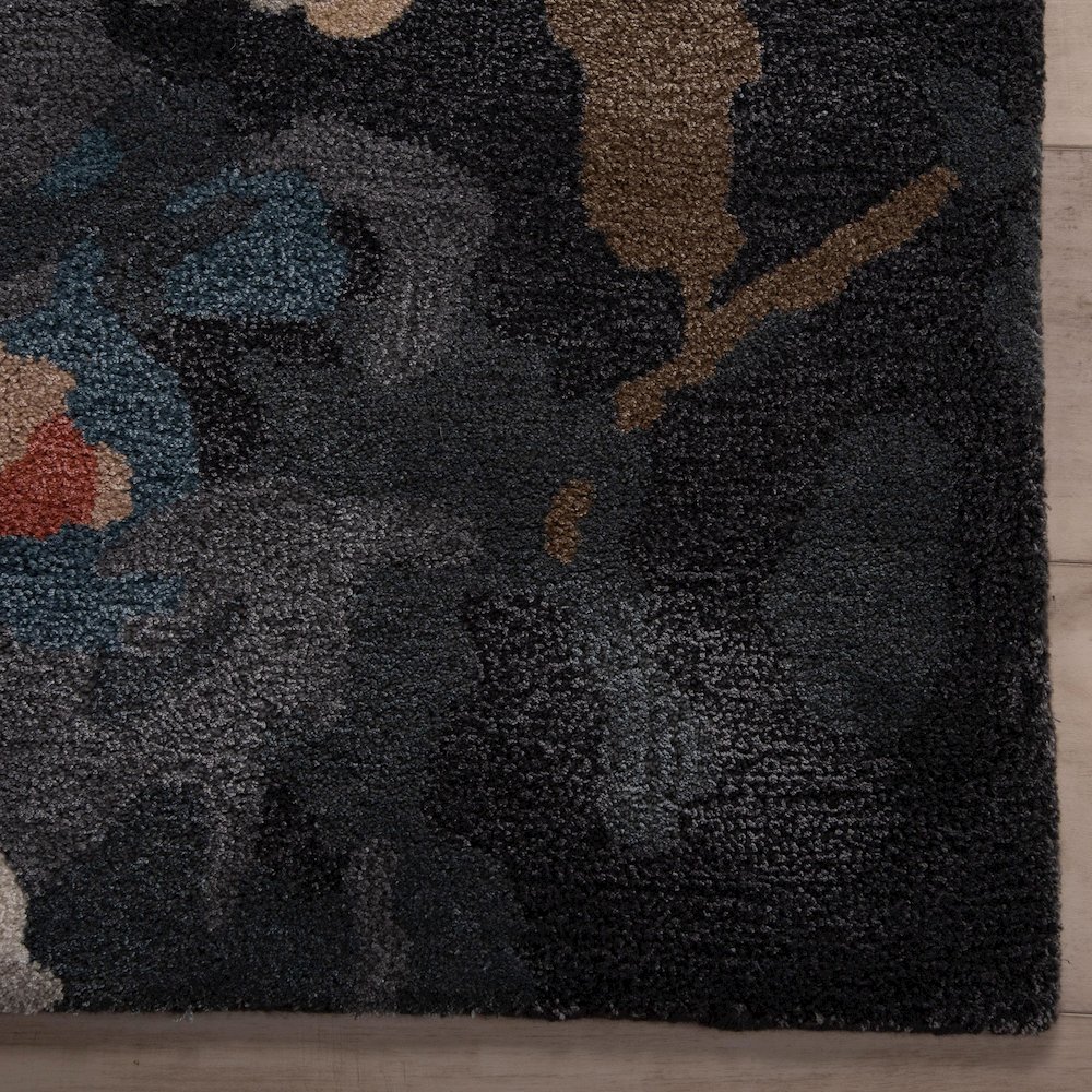 5' x 8' Cut Pile Hand Tufted Rug. Picture 2
