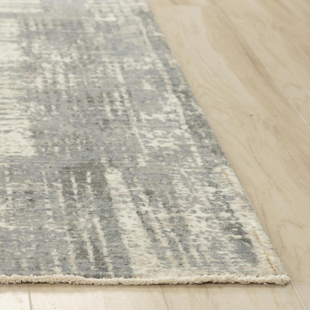 5' x 8' Hybrid Rectangle Rug. Picture 3