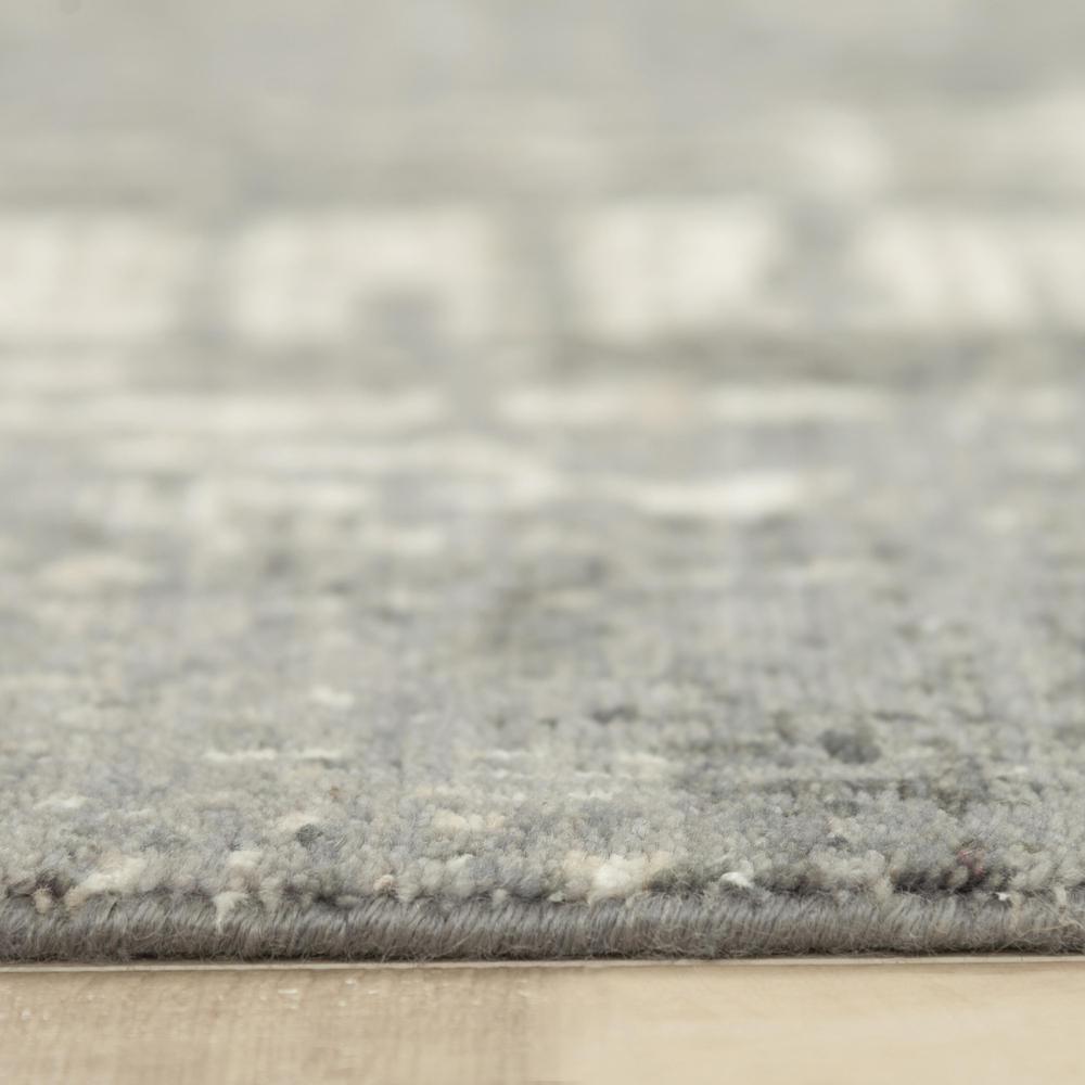 5' x 8' Hybrid Rectangle Rug. Picture 6
