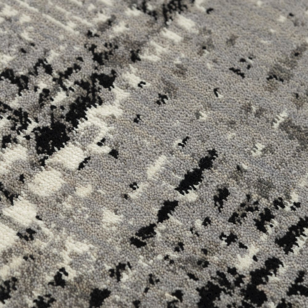 Hybrid Cut Pile Wool/ Tencel Rug, 5' x 8'. Picture 5