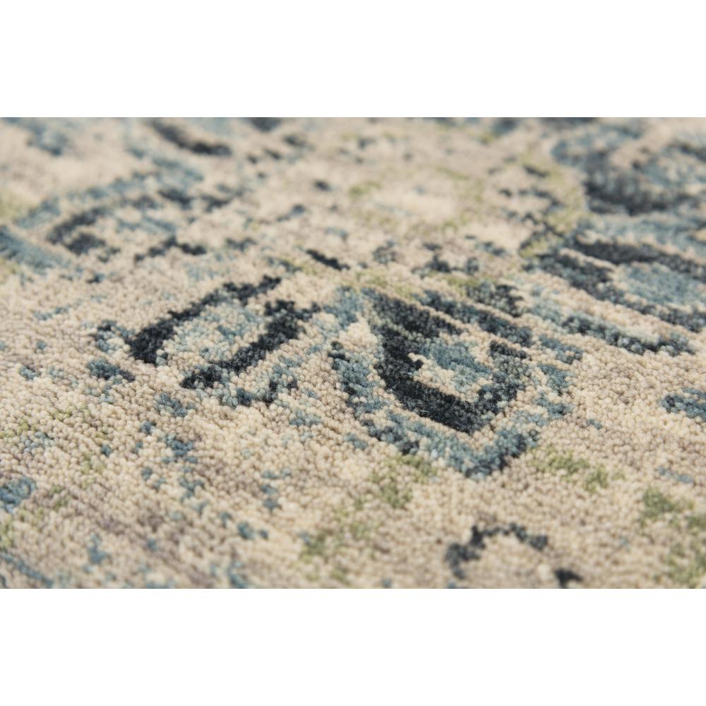 5' x 8' Hybrid Rectangle Rug. Picture 4