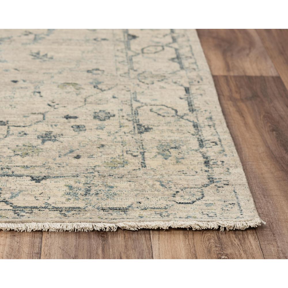 5' x 8' Hybrid Rectangle Rug. Picture 3