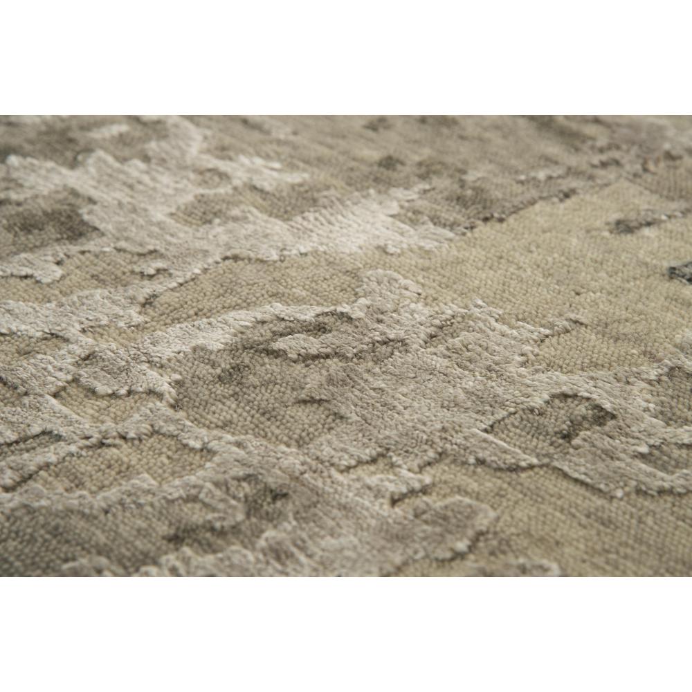 Hand Knotted Cut Pile Wool/ Viscose Rug, 6' x 9'. Picture 5