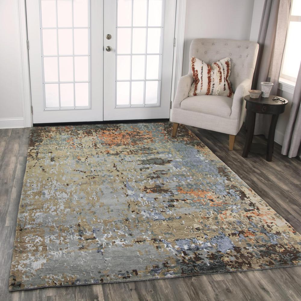 Hand Knotted Cut Pile Wool/ Viscose Rug, 6' x 9'. Picture 2