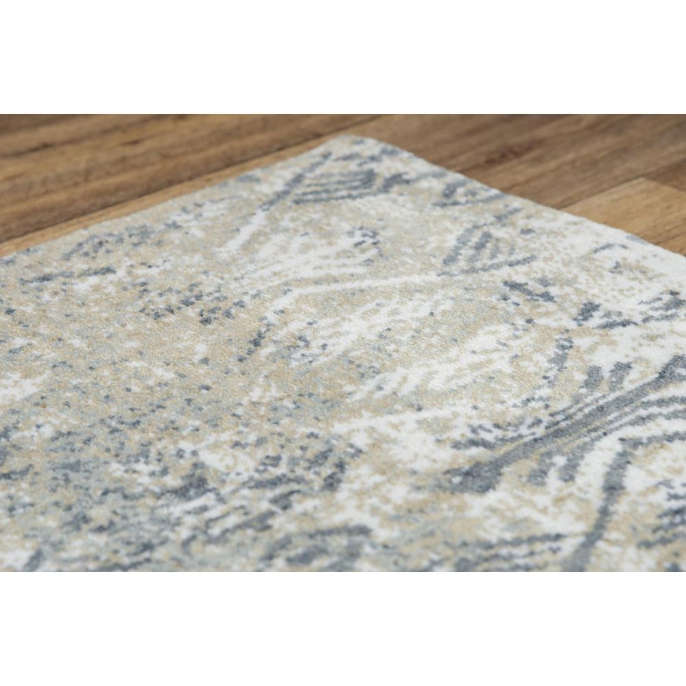 Hybrid Cut Pile Polyester Rug, 2'6" x 8'. Picture 4