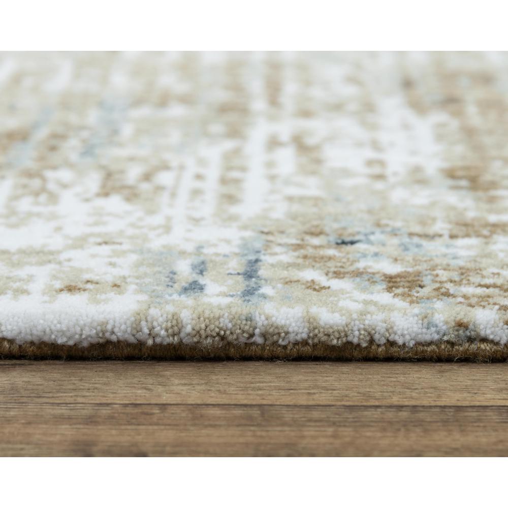 Hybrid Cut Pile Polyester Rug, 2'6" x 8'. Picture 5