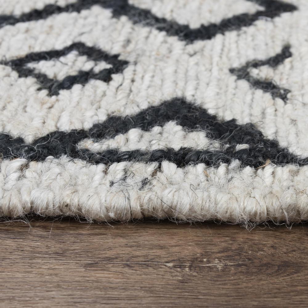 8' x 10' Hand-Woven Rectangle Rug. Picture 5