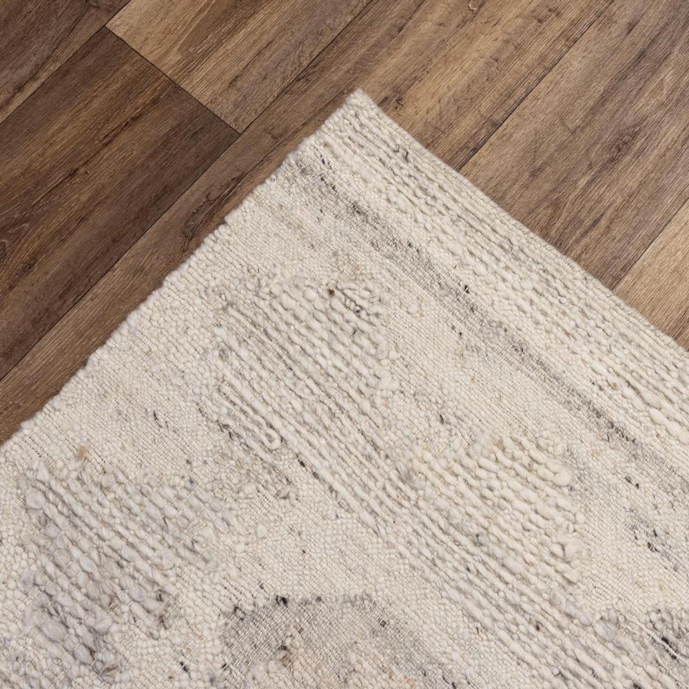 8' x 10' Hand-Woven Rectangle Rug. Picture 5