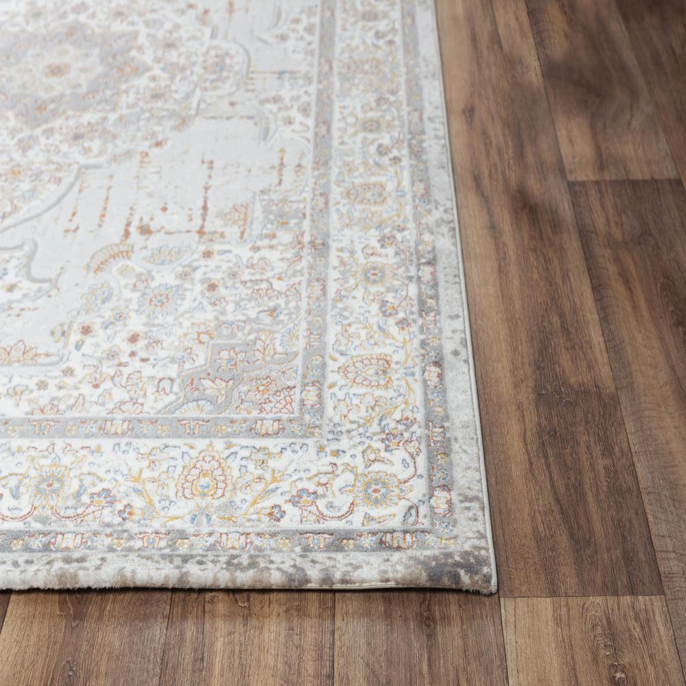8' x 10' Machine-Made Rectangle Rug. Picture 3