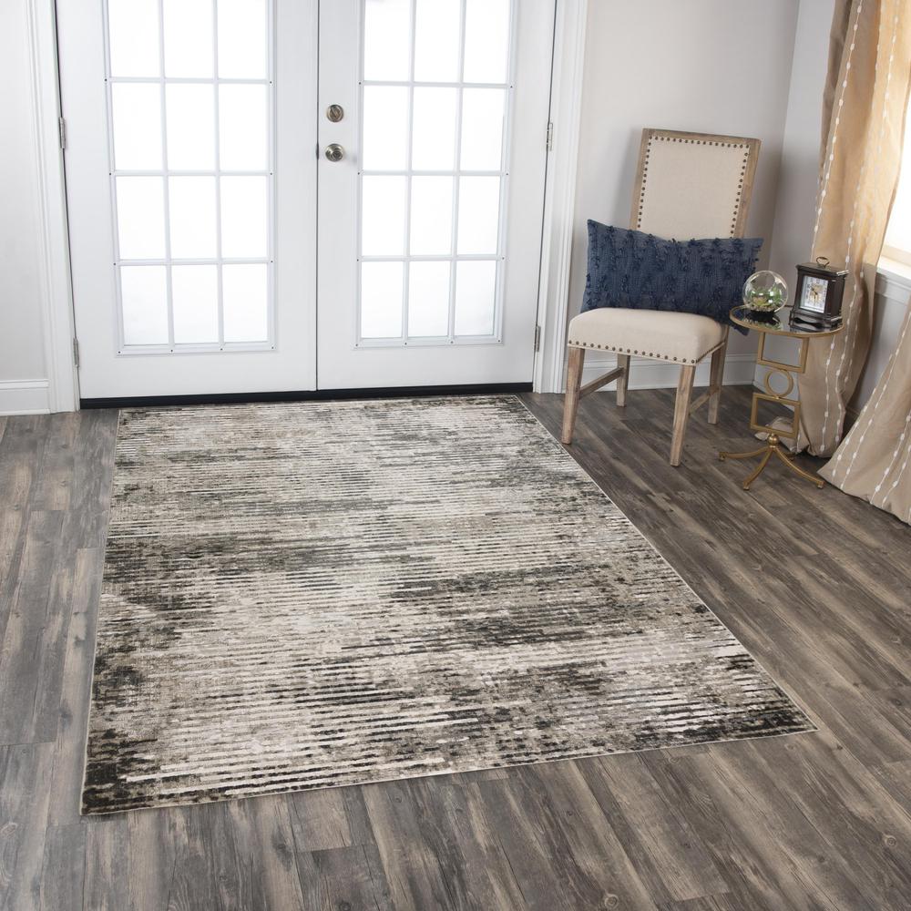 Power Loomed Cut Pile Polyester Rug, 6'7" x 9'6". Picture 2