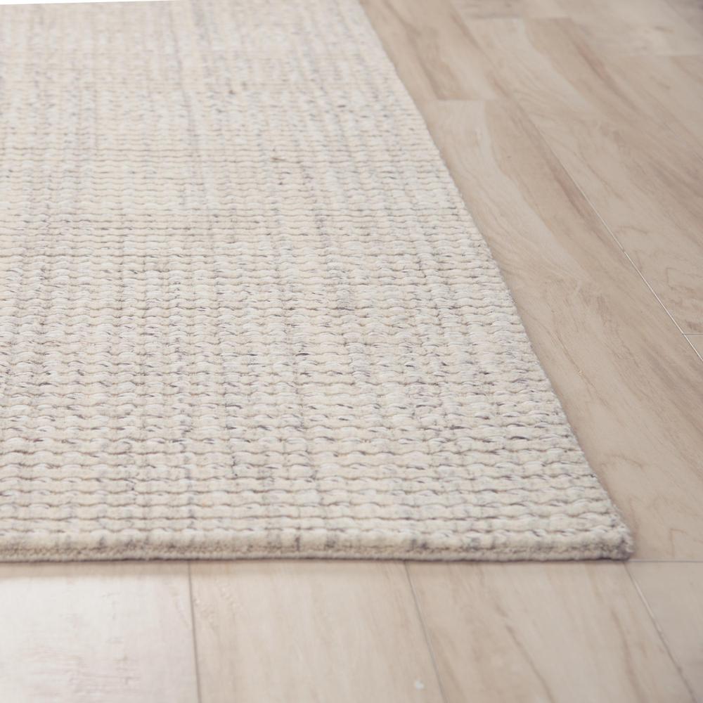 Hand Loomed Cut & Loop Pile Wool/ Polyester Rug, 7'6" x 9'6". Picture 3