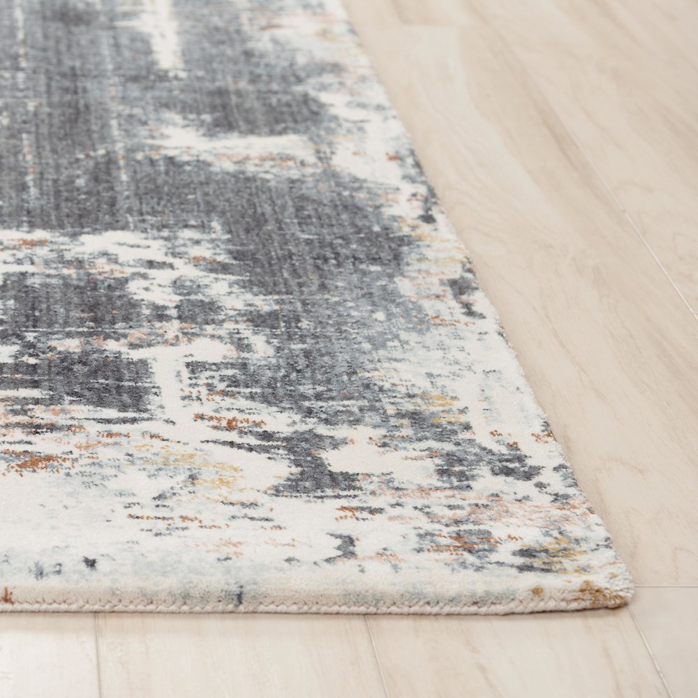 5' x 8' Hybrid Rectangle Rug. Picture 3
