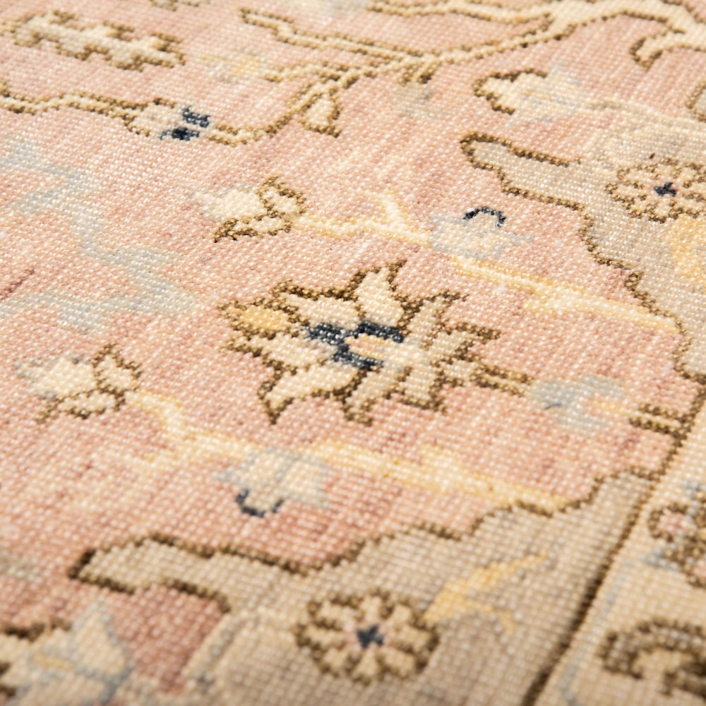 8' x 10' Cut Pile Hand Knotted  Rug. Picture 5