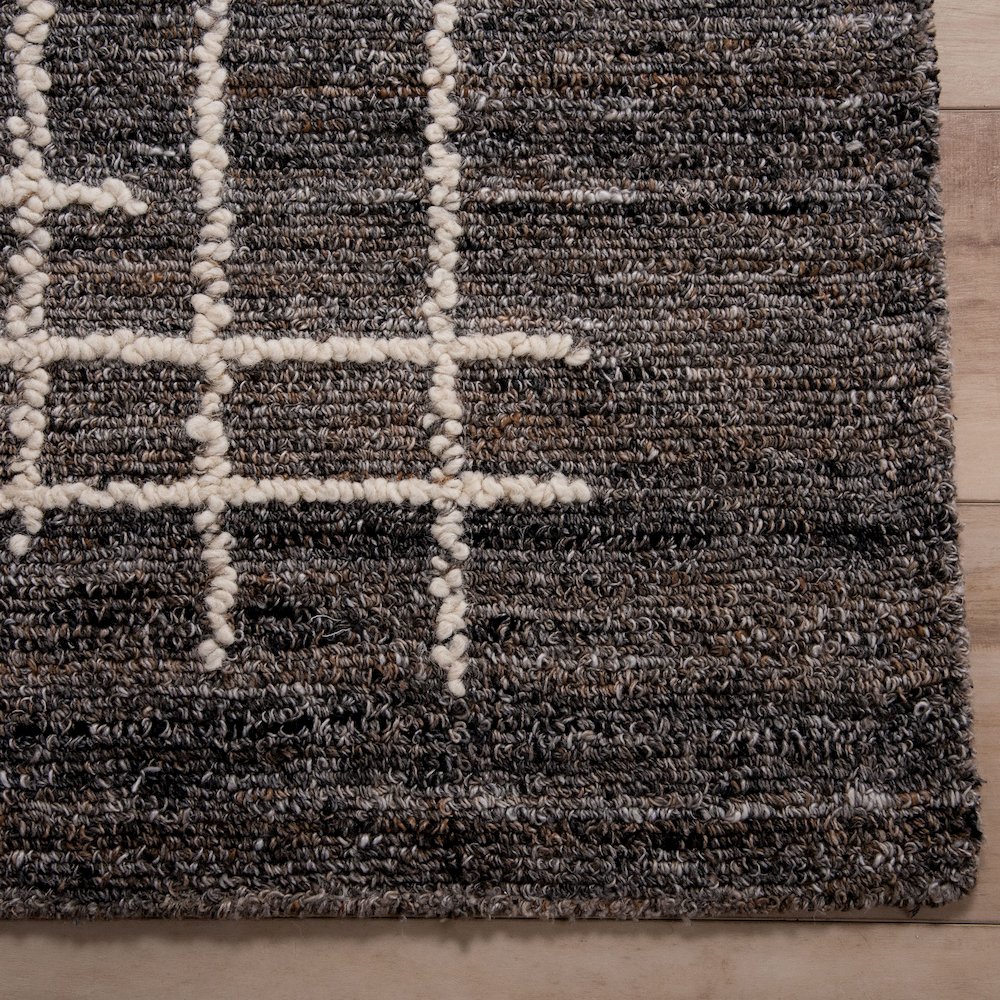 7'9" x 9'9" Loop Pile Hand Tufted Rug. Picture 2