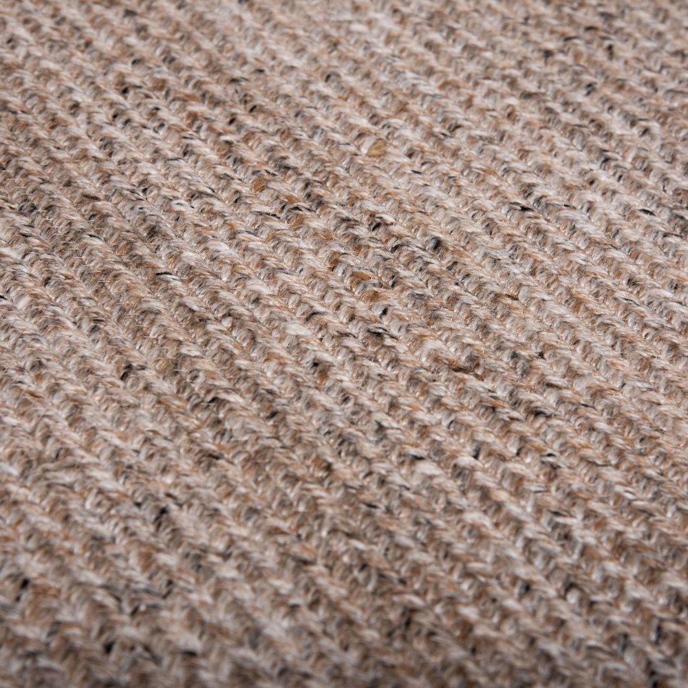 7'9" x 9'9" Flat Weave Pile Hand Woven Rug. Picture 3