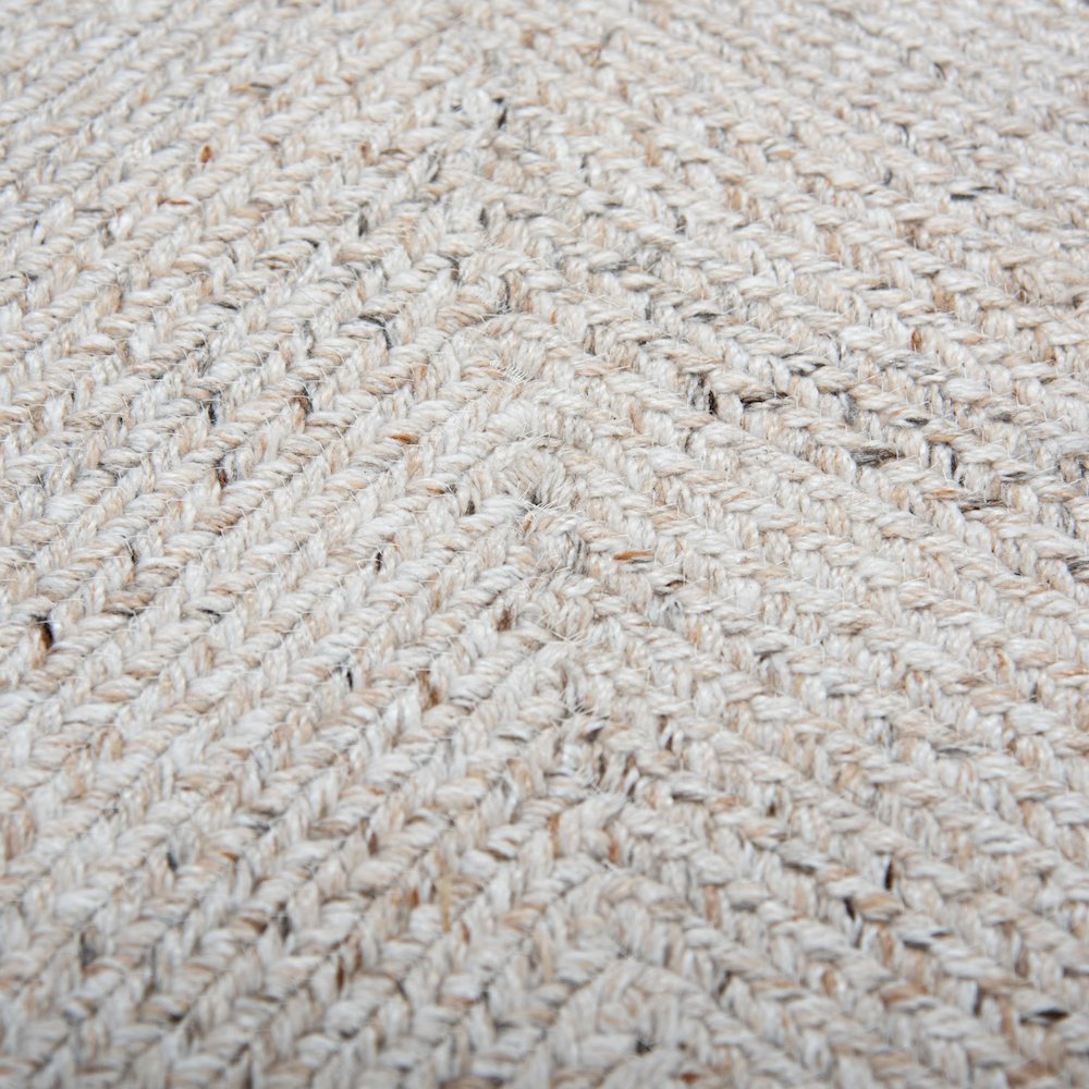 7'9" x 9'9" Flat Weave Pile Hand Woven Rug. Picture 5
